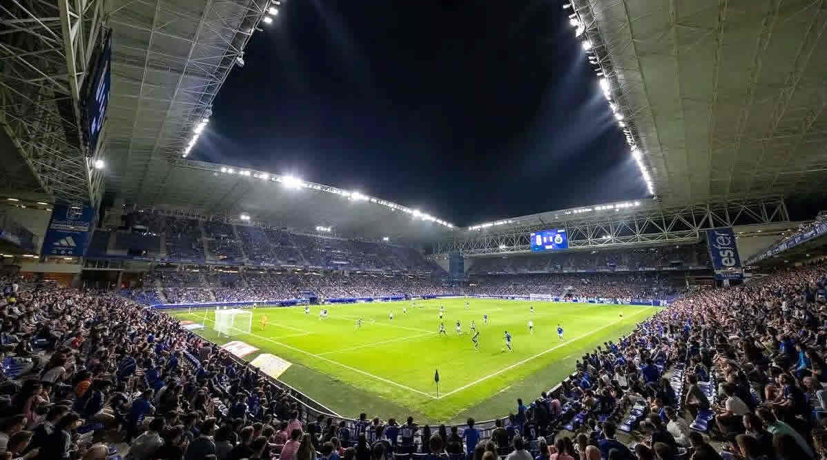 partido de noche