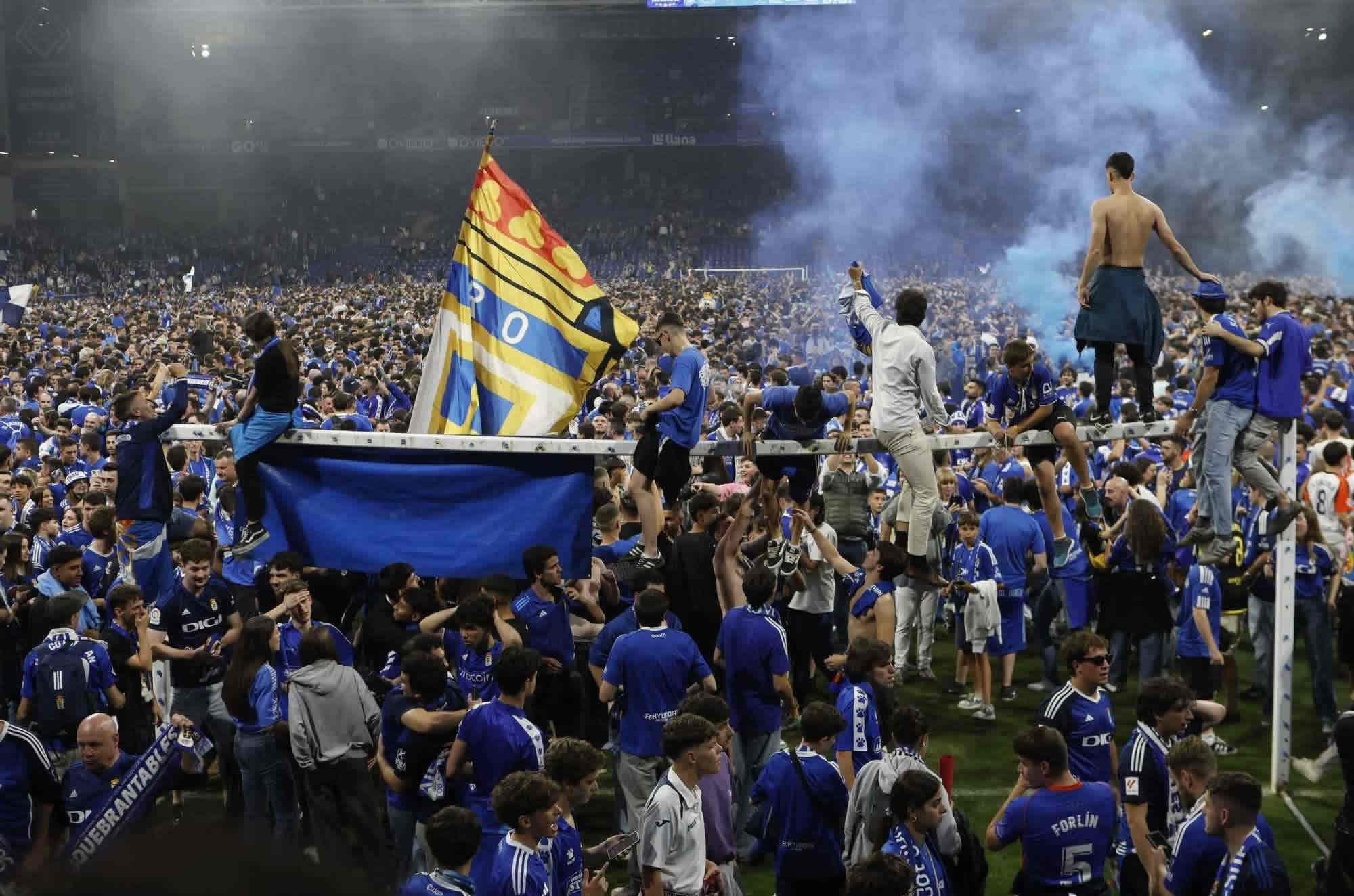 celebraci&oacute;n en el mismo campo